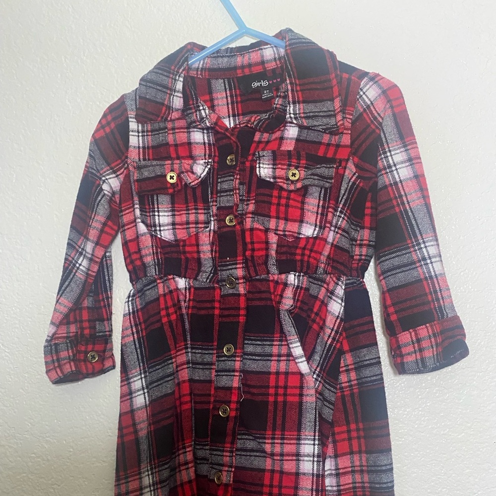 2T plaid dress, wore once no tears